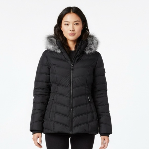 Nautica Jackets & Blazers - Nautica Women's Black Puffer Jacket with Faux Fur Hood large